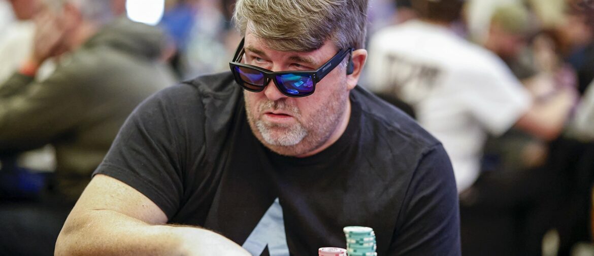 From Boom to Bubble: Chris Moneymaker Bubbles WSOP Main Event as 533 Players Advance