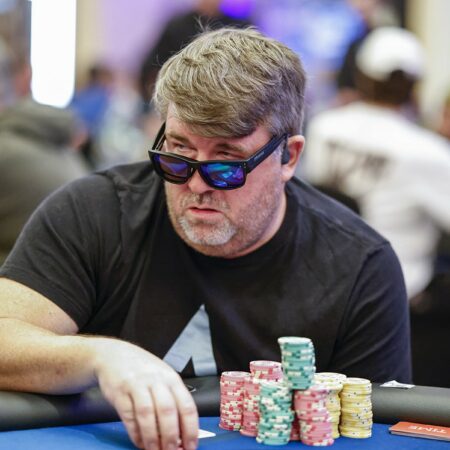 From Boom to Bubble: Chris Moneymaker Bubbles WSOP Main Event as 533 Players Advance