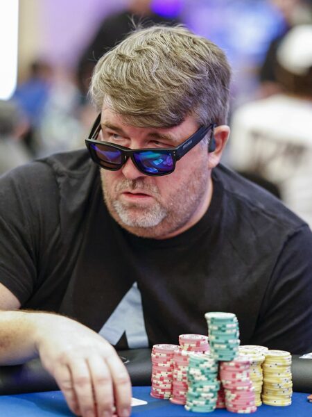 From Boom to Bubble: Chris Moneymaker Bubbles WSOP Main Event as 533 Players Advance