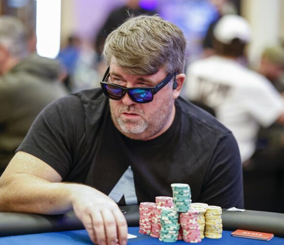 From Boom to Bubble: Chris Moneymaker Bubbles WSOP Main Event as 533 Players Advance