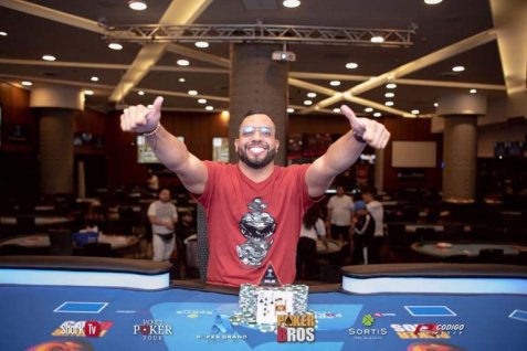 Jhonatan Sáenz Wins PGAT Opener for $26