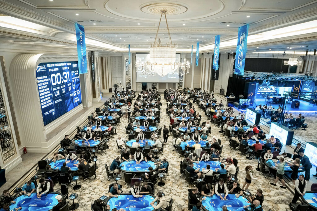 Huge crowd at the 2025 Mediterranean Poker Party Main Event