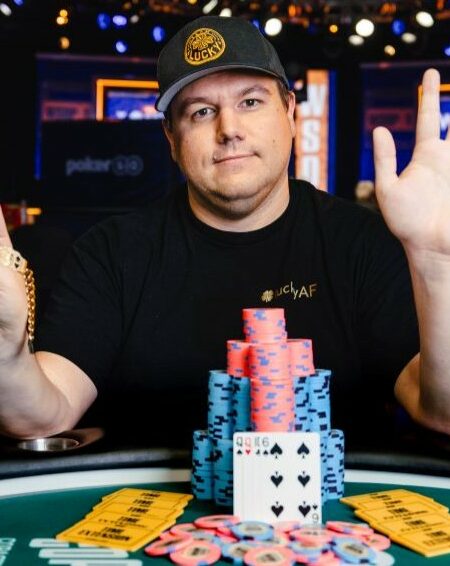 Shaun Deeb on Track for Title and Ensan Looks to Make History as Just 21 Players Remain in 2026 WSOP Main Event