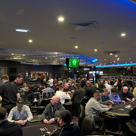 2025 WSOP Circuit Nottingham Day 1: Villegas Takes Early Mini Main Event Lead